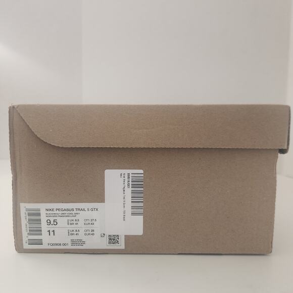 Nike Mens Pegasus Trail 5 Gore-TEX Black/Wolf Grey/Cool Grey/Anthracite 9 Medium